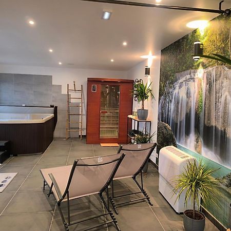 Gite Bonheur Et Charme Spa-Sauna Forfait 2H Inclus キンツアイム エクステリア 写真