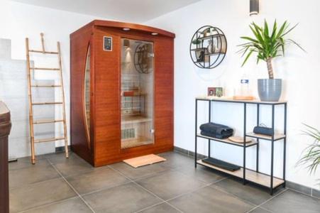 Gite Bonheur Et Charme Spa-Sauna Forfait 2H Inclus キンツアイム エクステリア 写真